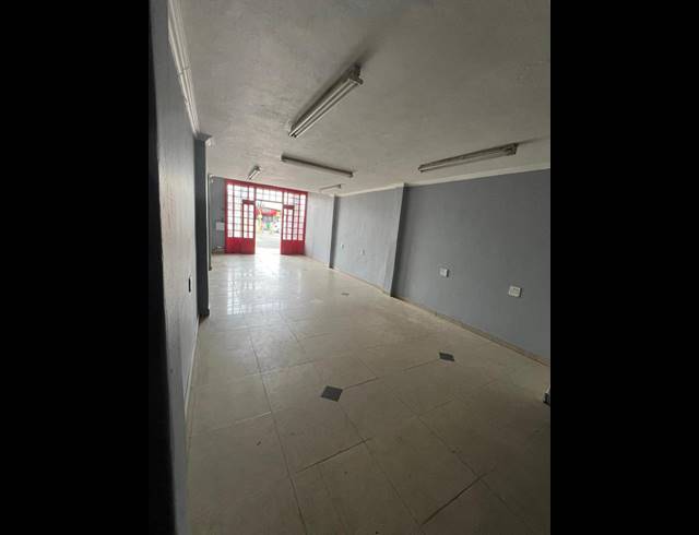 145M² RETAIL TO LET IN WESTCLIFF